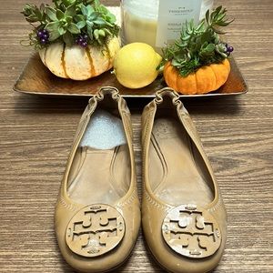Tory Burch Honey Wheat 713  Hugo Flat Mestico/Boxcalf   Size 5.5